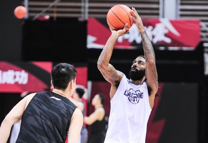 梅奧|被遼媒嫌棄！昔日NBA天才顏面掃地：進攻沒貢獻，防守防不住