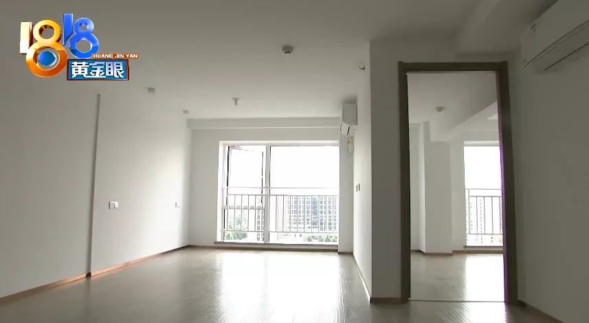 |卧室房梁会碰头，当初承诺“砸一半”？