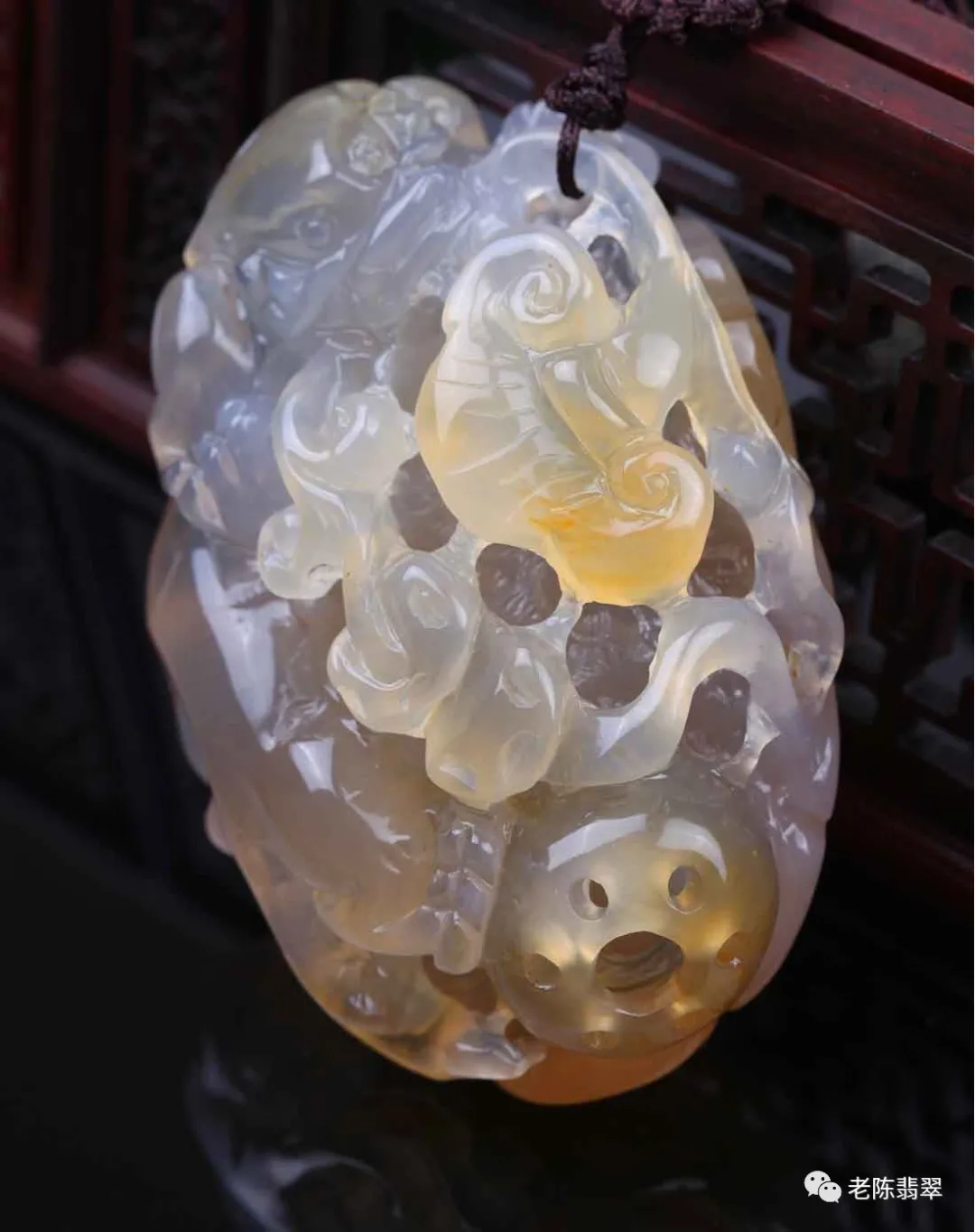 翡翠|翡翠和玉髓傻傻分不清楚，你被玉髓坑了多少次