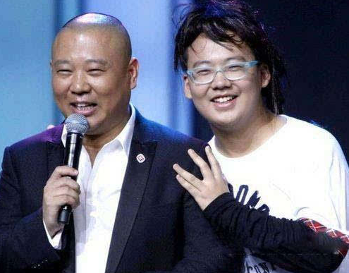 招魂|看完郭德纲的座驾，再来看郭麒麟的，果然是虎父无犬子！