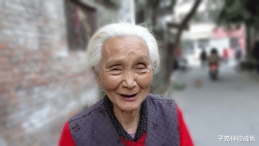 子芫伴你成长 一位89岁老人的忠告：晚年要想过得安逸，请牢记这4句话