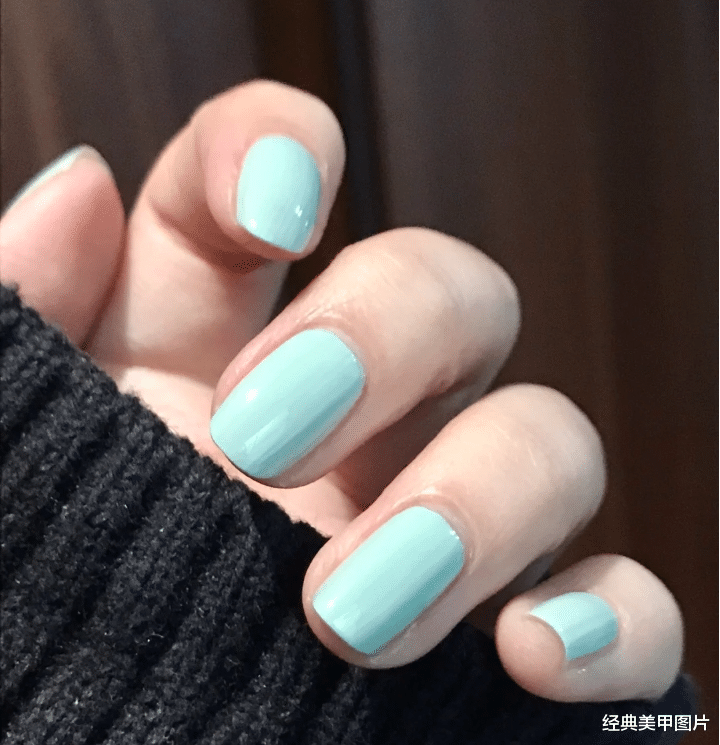 发型|春日小清新奶绿色美甲，可爱又清爽，小仙女入手不亏