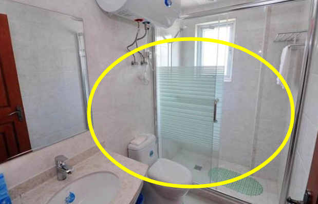 教师|为什么有钱人都不买双卫生间的房子？听完保姆的话，越住越后悔！