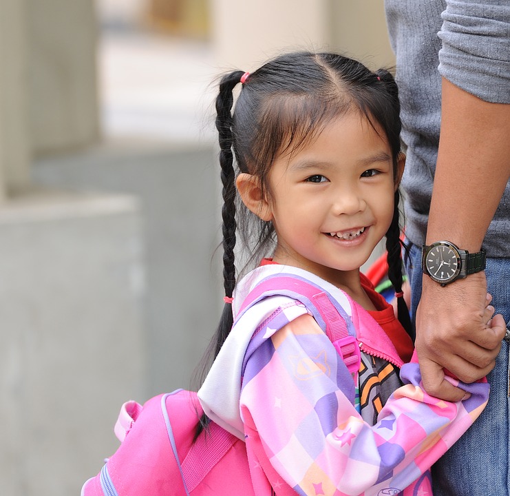 漂凌育儿|想培养孩子的感恩之心，不妨先从教孩子多说“谢谢”开始