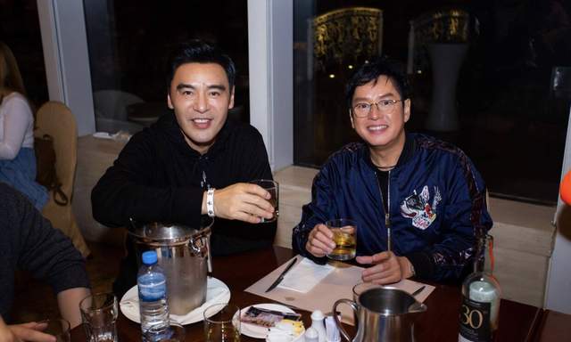 谭咏麟|71岁谭咏麟庆生！与刘恺威前女友贴脸合照，钟镇涛曾志伟齐送祝福