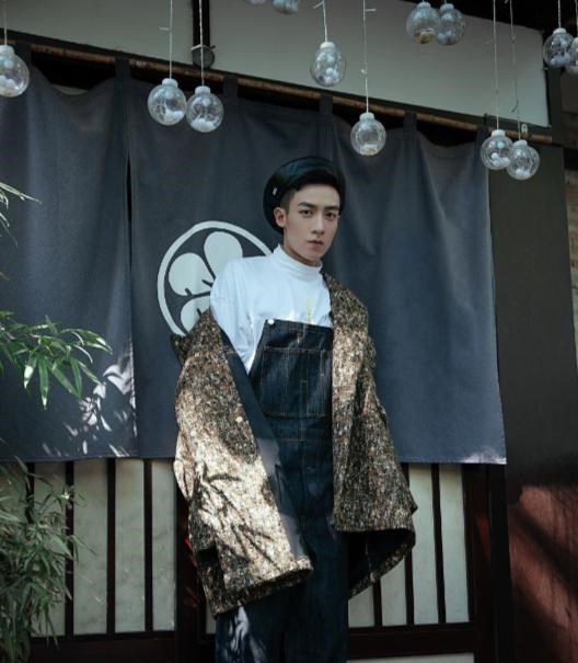 心悦雅萌|时尚芭莎推文内涵引热议，刘宇、尹正：还不如念我身份证来得爽快