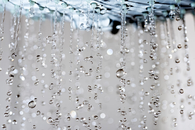 39健康网|女性长时间泡在暴雨中，污水会灌入阴道吗？告诉你正确清洗方法