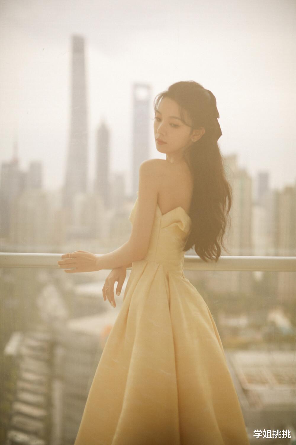 张艺凡|头小、脸小、身子长！这3位女明星的身材，别的明星也会羡慕吧