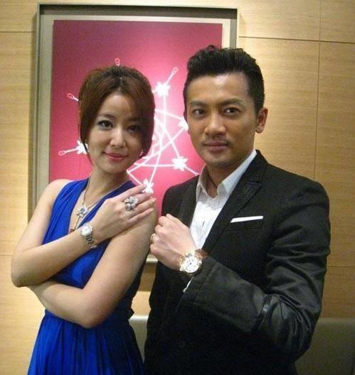 苏有朋|苏有朋终于公布娇妻，隐藏了15年的白富美身价50亿！原来是她！