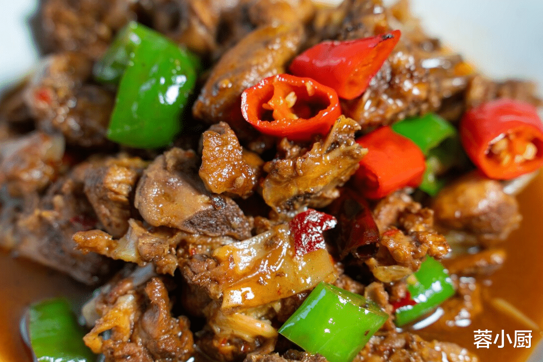 寒露将至，建议常吃“2米3肉4菜”，润燥又清肺，滋润整个秋冬