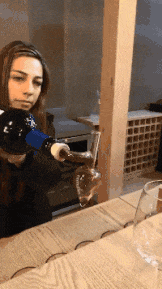 揭秘历条 “刚到玉米地方便，就感觉前方有动静”，这该怎么办？在线等！