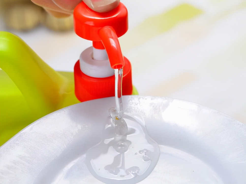 这3样东西容易拉低生活“质量”，家里有的可以扔了，可别舍不得