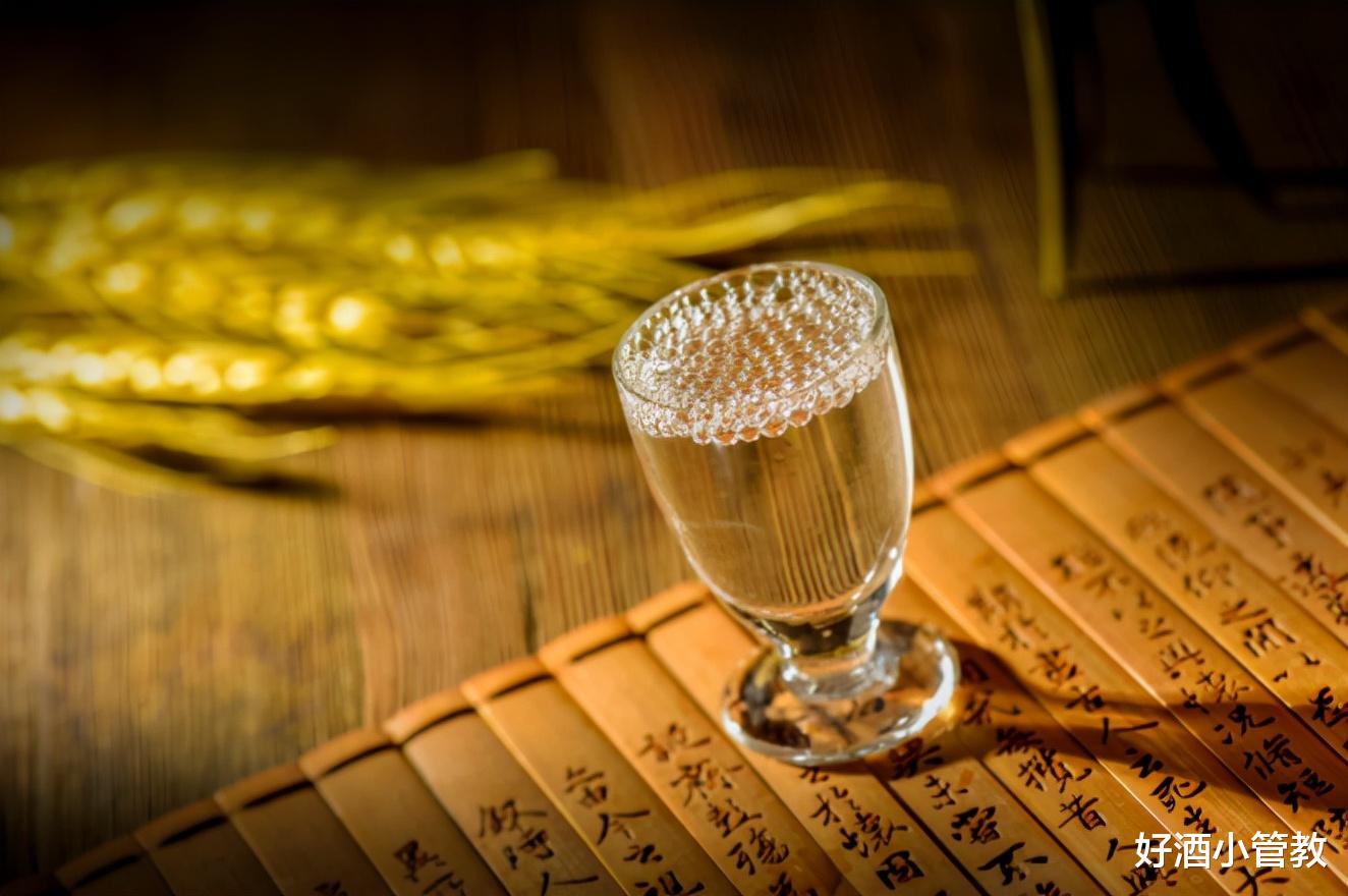 汾酒|3款无人问津的“廉价酒”，摆在货架角落，只有懂行人的才买！