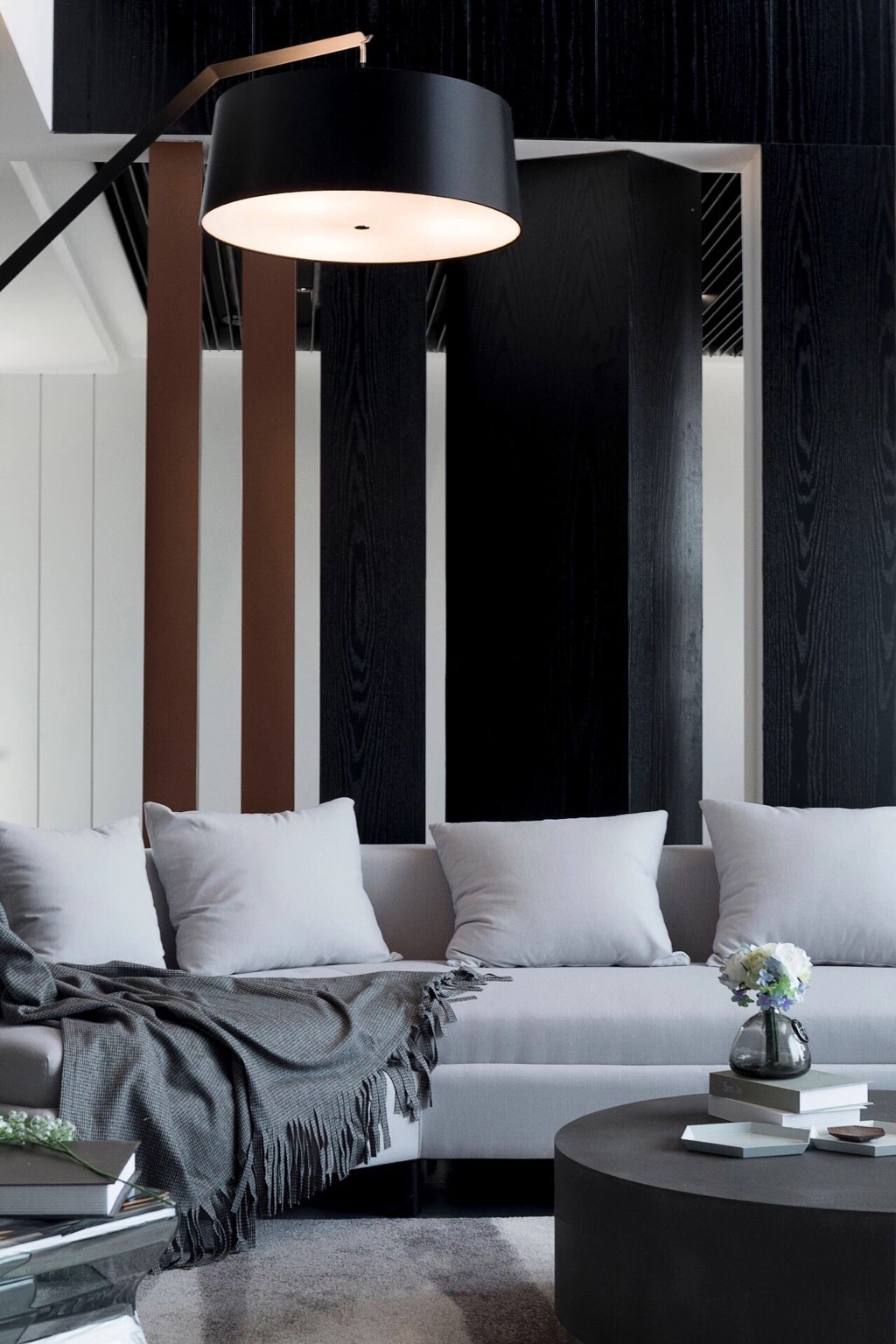 家变|用黑色作为主角色打造空间，不一样的雅致，让新家变得独特有韵味