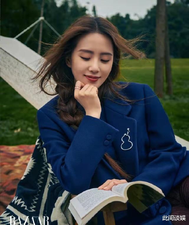 陈宝国|刘诗诗登上《时尚芭莎》闭年刊，baby新杂志封面返璞归真，妆容淡雅