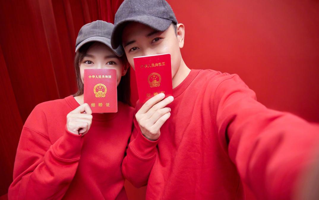 赵丽颖|赵丽颖冯绍峰都离婚了！这些因戏生情的爱情，还能相信吗？