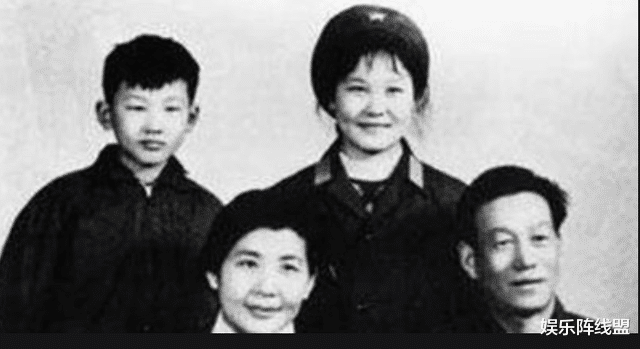 管虎|管虎的不羁情史，和马伊琍闹脾气分手后，为何转身就娶了梁静？