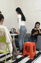 幽默搞笑神回复|神回复：“你老婆变丑了你会抛弃她？”网友：我只是个出主意的！
