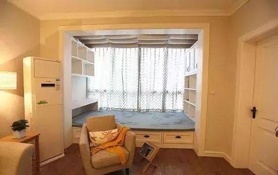 榻榻米|同事家73平新房，进门鞋柜把人迷住了，阳台榻榻米能当一间房！