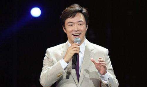 费玉清|费玉清：假如我追你，你会同意吗？女嘉宾：当然了，你那么有钱