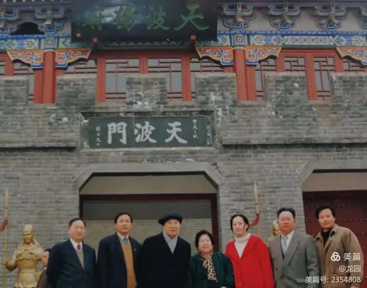 汴梁城下 汴梁旅游 大宋中国年 乐在杨府中