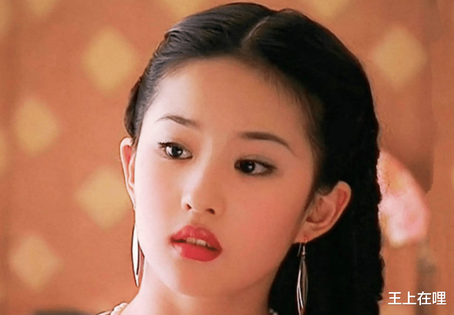 整容|19岁的她花费100万整容成刘亦菲，名字也改了，今23岁现状太扎心