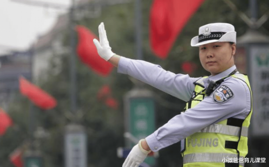 小微爸爸育儿课堂|辅警迎来“好消息”，薪资待遇或将提升，想报考的学生多加留意
