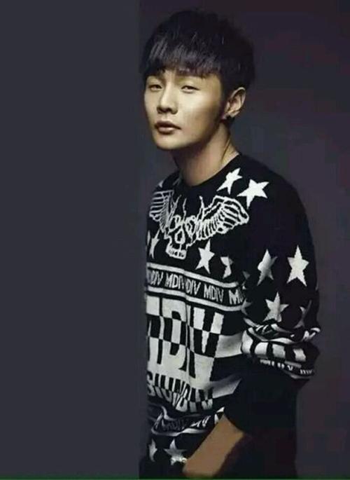 毛不易|网抑云2021年音乐奖榜单公布,毛不易获得:“超级歌手”!