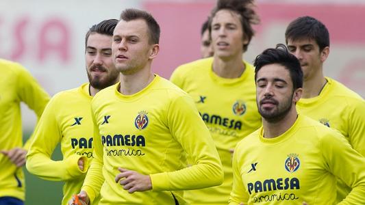 欧联杯|欧联杯决赛前瞻：比利亚雷尔VS曼联 黄色潜水艇创造历史夺冠?