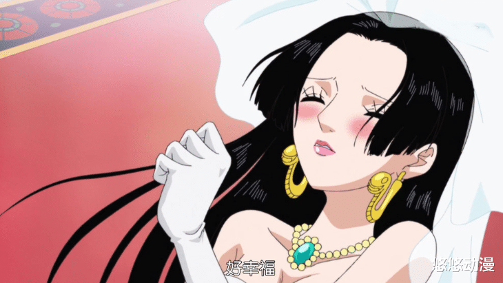 路飞|海贼王：女帝有颜值有身材有实力，为何偏偏对路飞如此痴心不悔