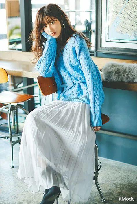 itMode|秋冬高级色通勤穿搭，好看到犯规！