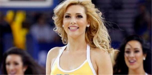 魔術師約翰遜|感染艾滋病29年，安然無恙的魔術師約翰遜每年要花費多少費用治療？