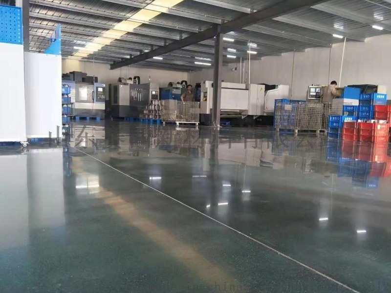 要怎么解决水泥地坪起砂问题呢?