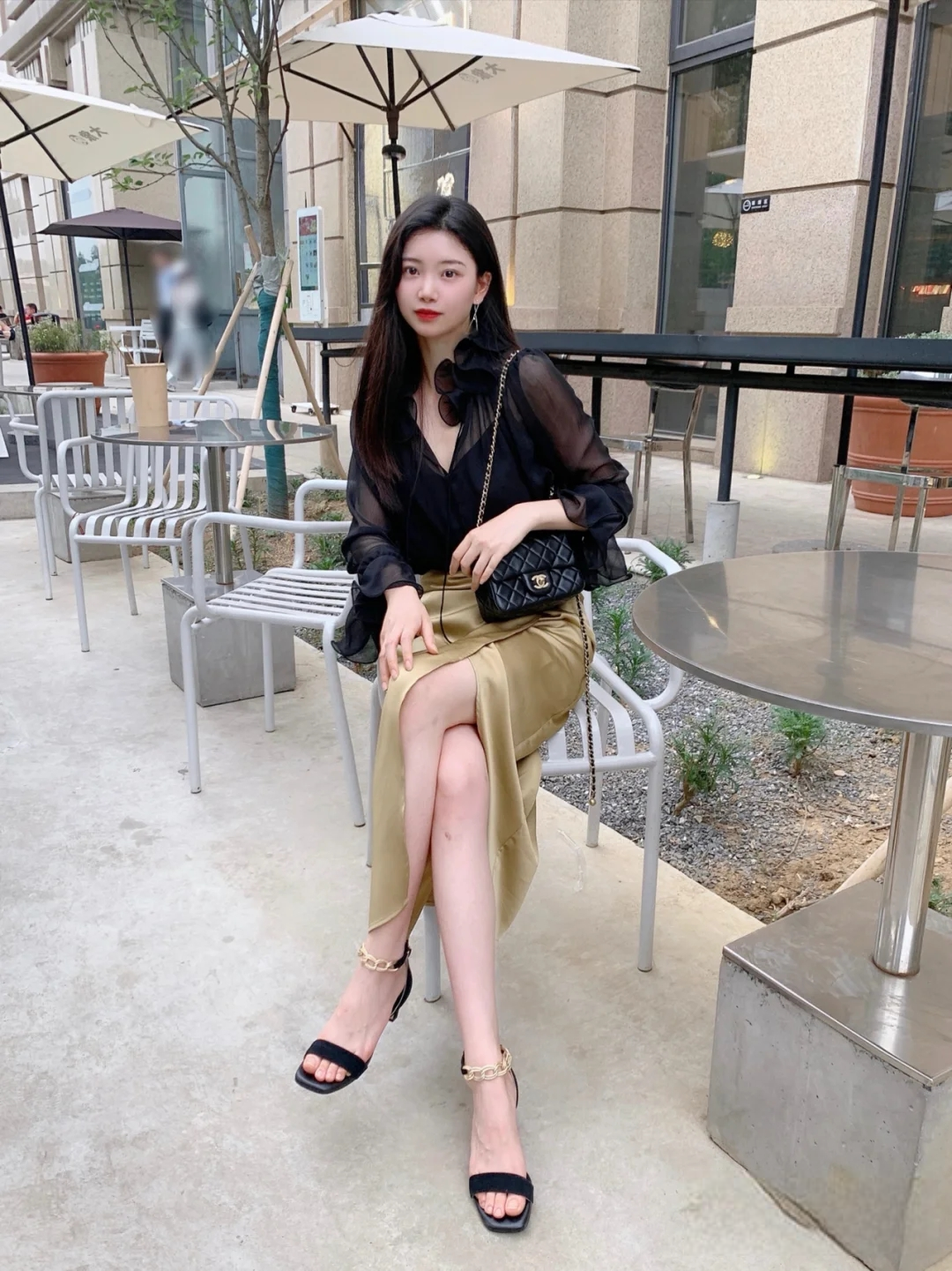何有强|奔三奔四女性的穿搭套路，原来也可以这样穿，气质与美貌并存