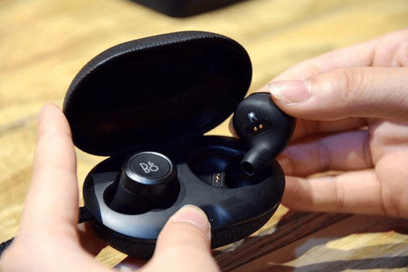 红米手机|什么蓝牙耳机适合学生党？适合学生党的四款蓝牙耳机推荐