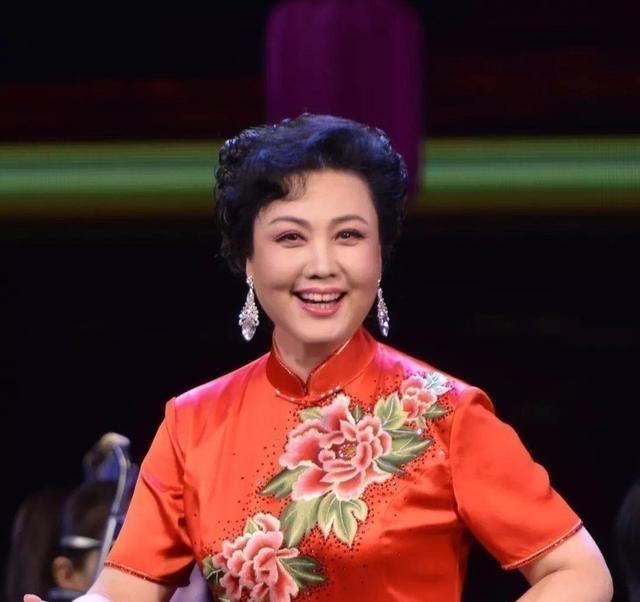 京剧|京剧演员王蓉蓉近日被同行私下贬低，其和老生演员杜鹏现在又如何