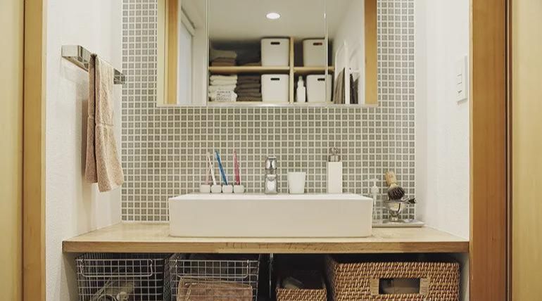 新房装修，卫生间再也不装洗手台了，现在流行这样设计，真高级