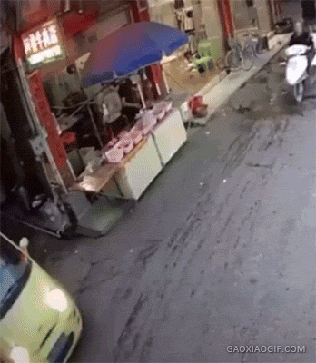 半暖时光|这些真实的电影镜头,有多少人误认为是特效?被骗了很多年,哈哈