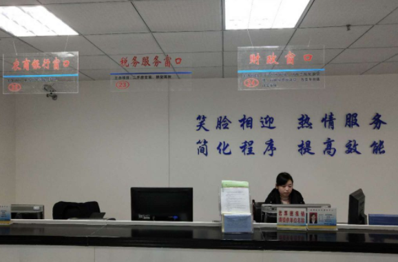 糯妈育儿经|财政局公务员和清华研究生，学生要怎么选？答案出奇的一致