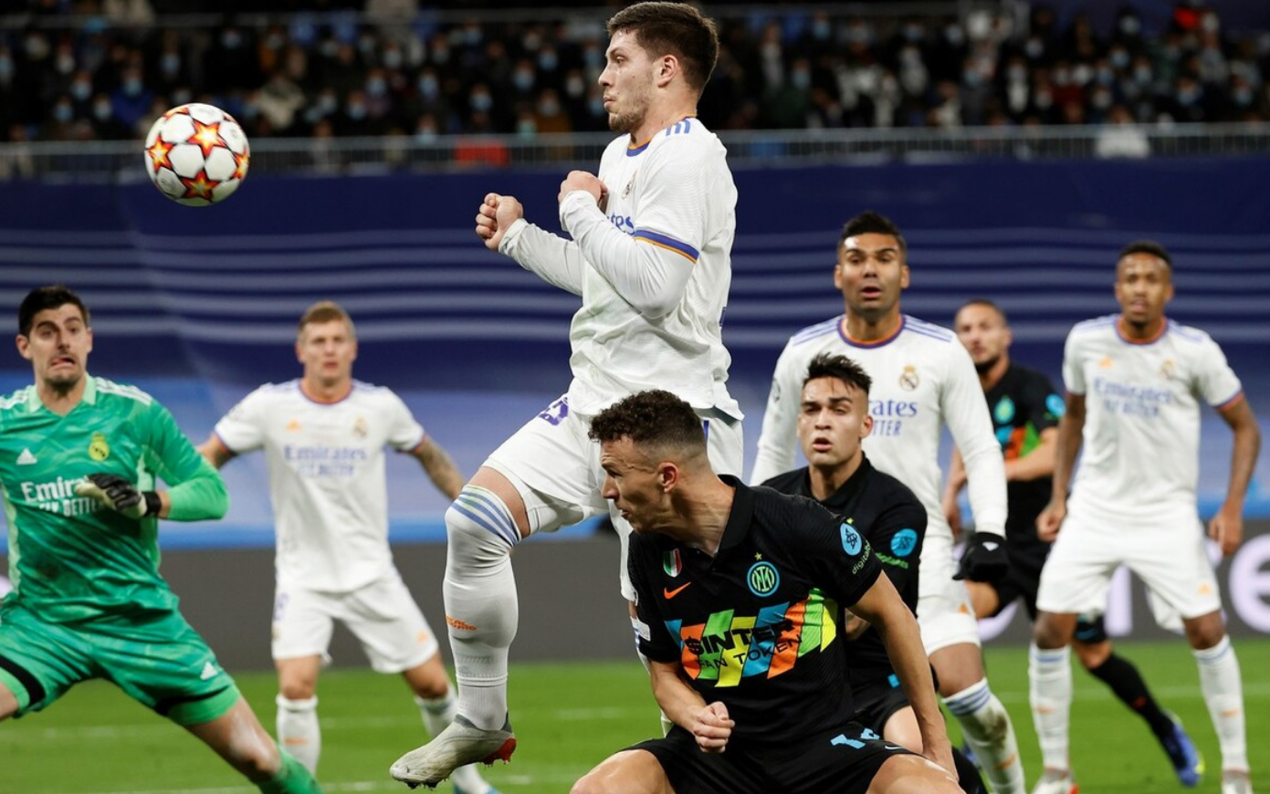皇家马德里|2-0！疯狂9连胜！皇马里程碑时刻，小组第1出线，国米惨遭双杀