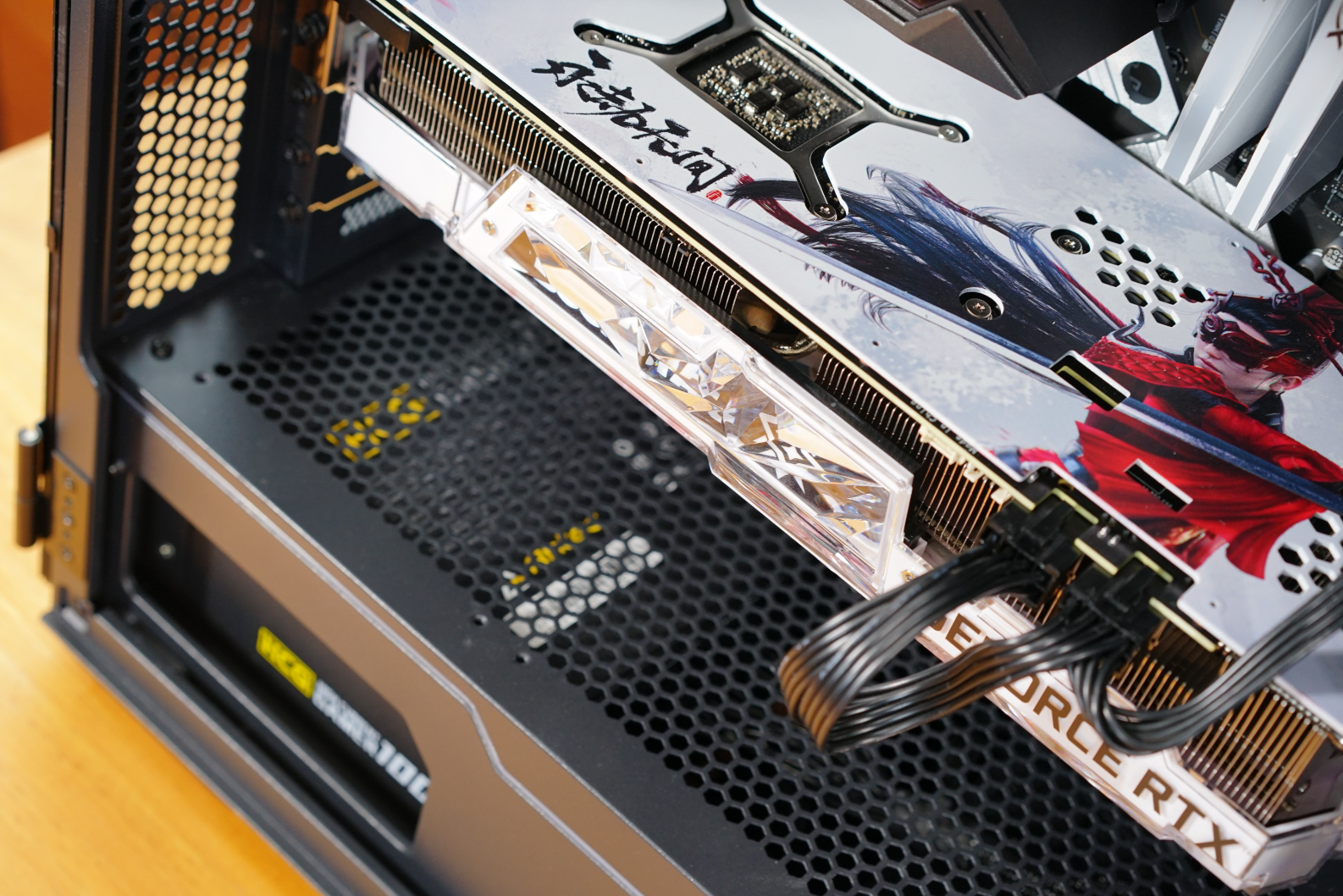 影驰|2022第一剁:为拥抱12代平台,入手影驰RTX3070ti星曜OC永劫无间