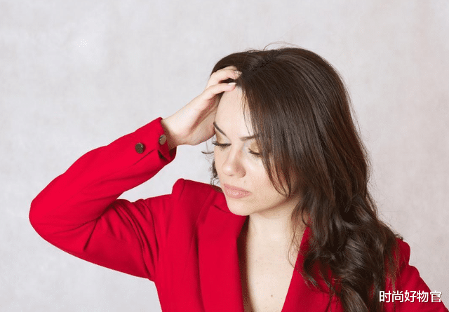 运动|女人“绝经”后，建议：常吃4种水果，贵也吃，+1运动补充雌激素