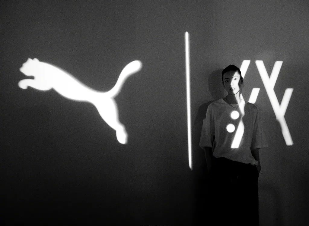 刘雯|14年无绯闻无黑料，却因“自杀式”毁约被封杀？网友：谁敢动她！