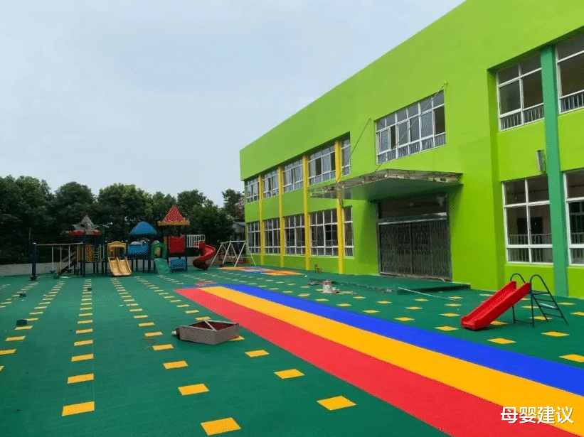 母婴建议|9月1日孩子不能去民办园了？关停私立幼儿园的呼声高，官方回复了