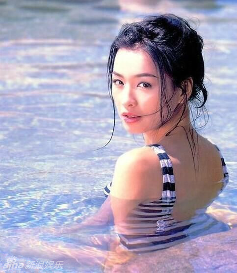 张庭|张庭那时候好青涩，出道剧是《养子不教谁之过》