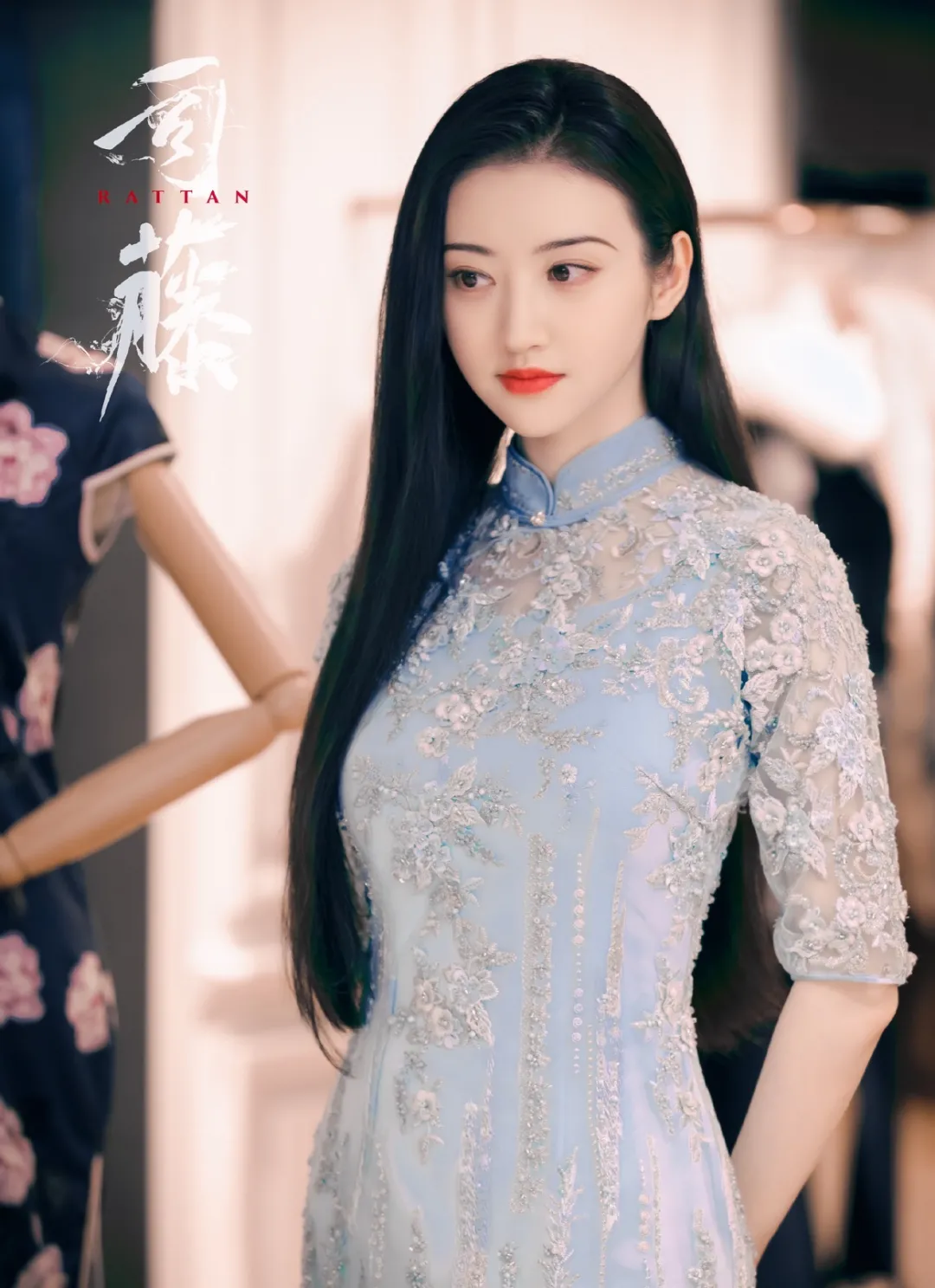 景甜|天哪，女神景甜这么快就翻车了？颜巅期咋这么短…