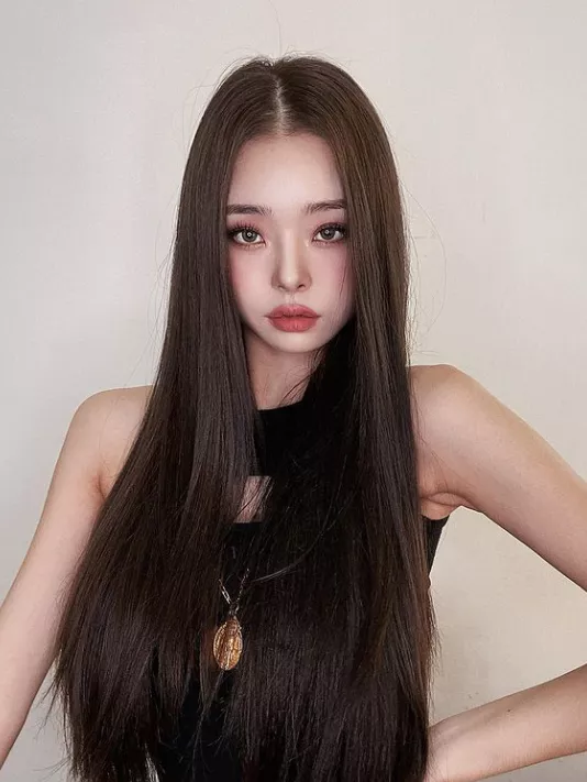 宋智雅|花千万营销的新晋小花，被扒整容、媚男还碰瓷Jennie，她配吗？