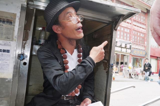 江西 “天下第一疯”谢建光，手握150元走遍中国，流浪36年后客死他乡