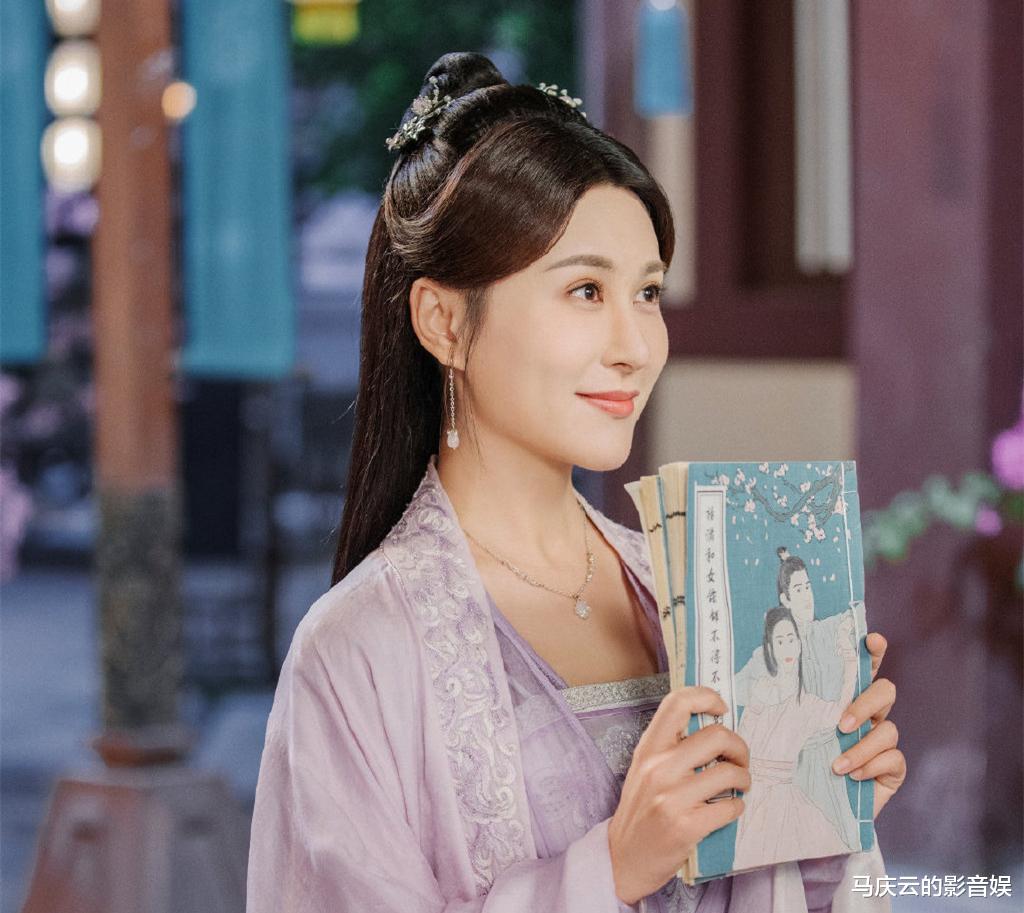 这丫环我用不起|《这丫环我用不起》首播,爆笑有趣,清一色好评,郑湫泓要出爆款