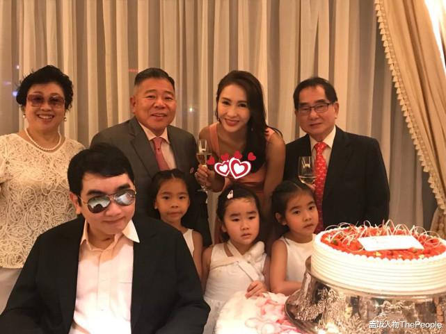 赵敏|7版赵敏颜值现状:黎姿脸僵、贾静雯老态明显,张敏已认不出来